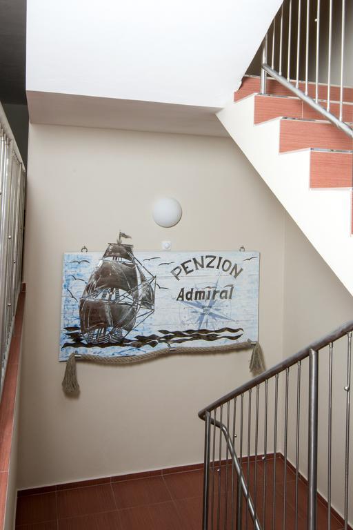 Třeboň 阿德米拉尔旅馆酒店 外观 照片